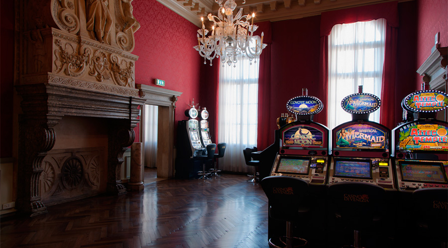 slots in casino Venice